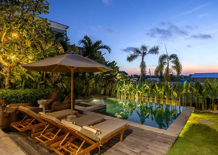 ヴィラ Charming 2br Wooden With Lush Garden Oasis By Santi Management